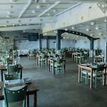 Hotelet Elretiro Hotel 2*