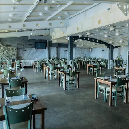 Hotelet Elretiro Otel 2*