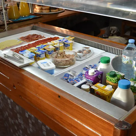 Hotel Hotelet Elretiro 2*