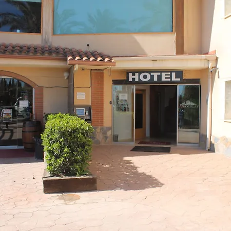 Otel Hotelet Elretiro 2*