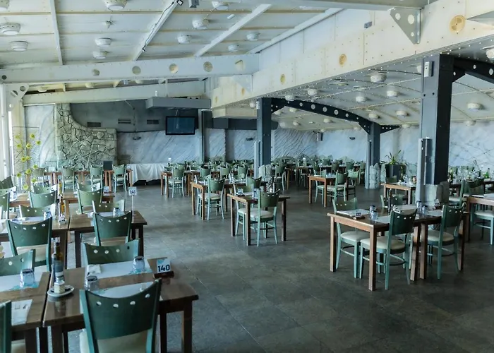 Hotelet Elretiro Otel 2*